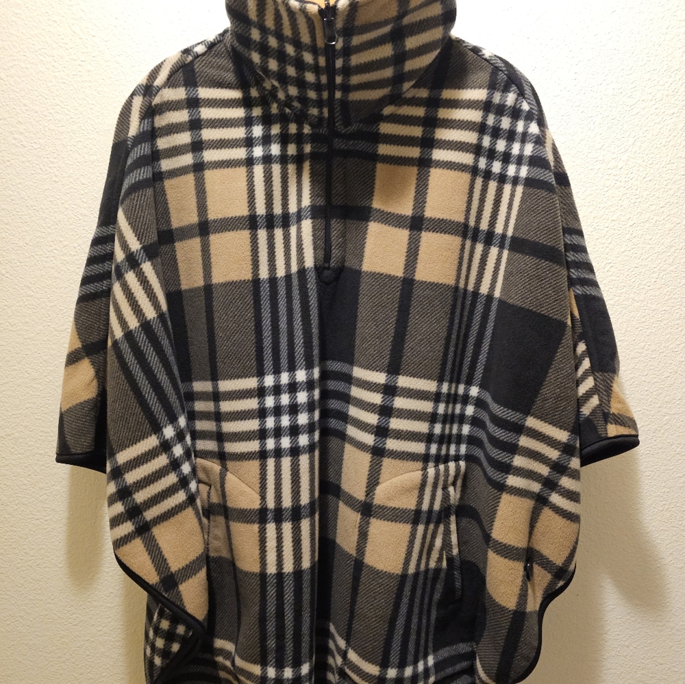 Rachel Roy Plaid Fleece Poncho sweater soft tan plaid L XL will fit all sizes!